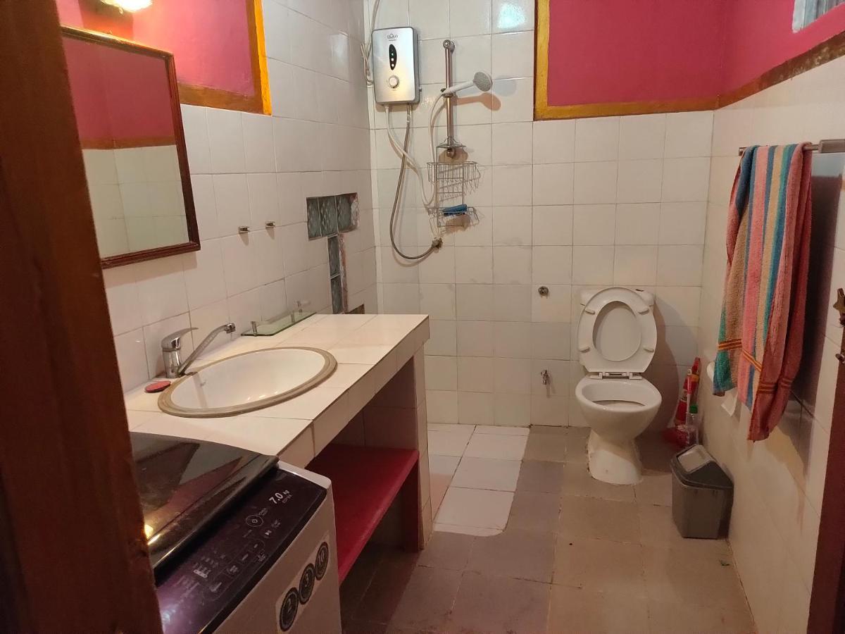 Casa Minha Backpackers Hostel Ділі Екстер'єр фото